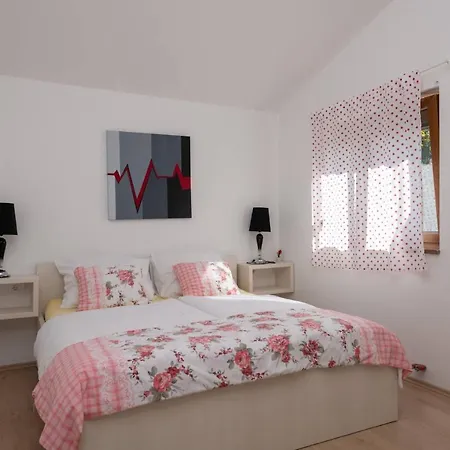 Apartamento Jana *